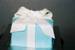 tiffany gift box cake